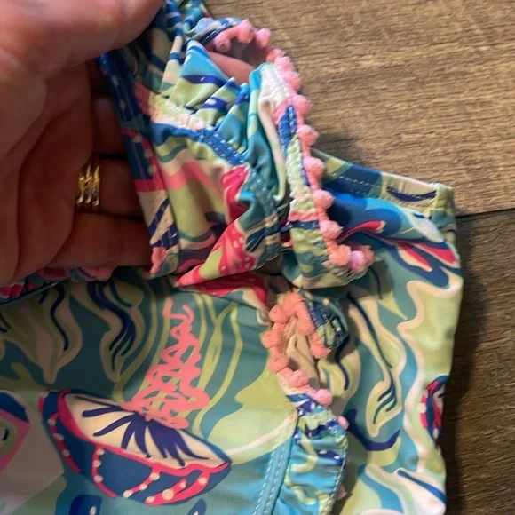 Girls’ Tommy Bahama Swimsuit & Sunhat - Picture 3 of 7